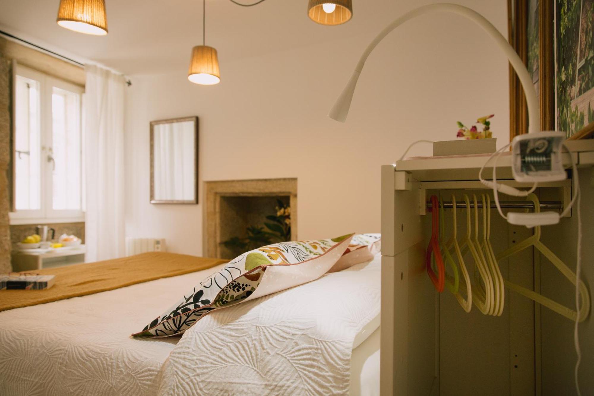 Roompedra Apartamentos Turisticos Santiago de Compostela Luaran gambar