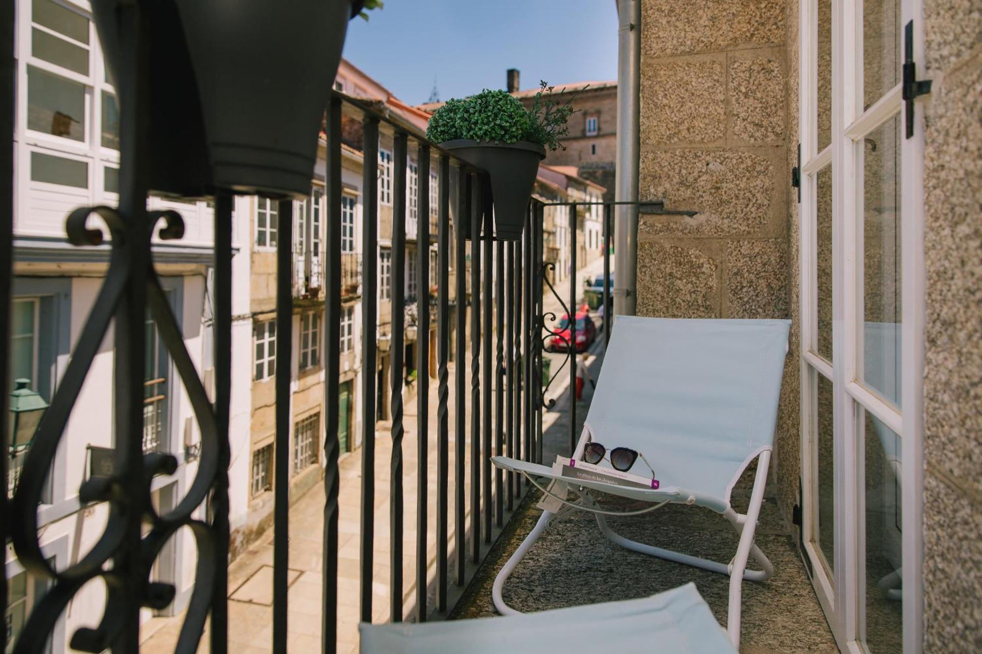 Roompedra Apartamentos Turisticos Santiago de Compostela Luaran gambar